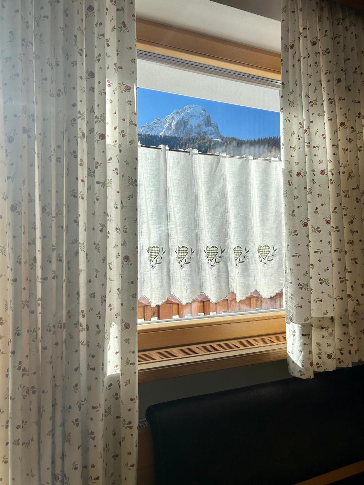 سيلفا دي فال جاردينا Residence Ravisa Dolomites المظهر الخارجي الصورة