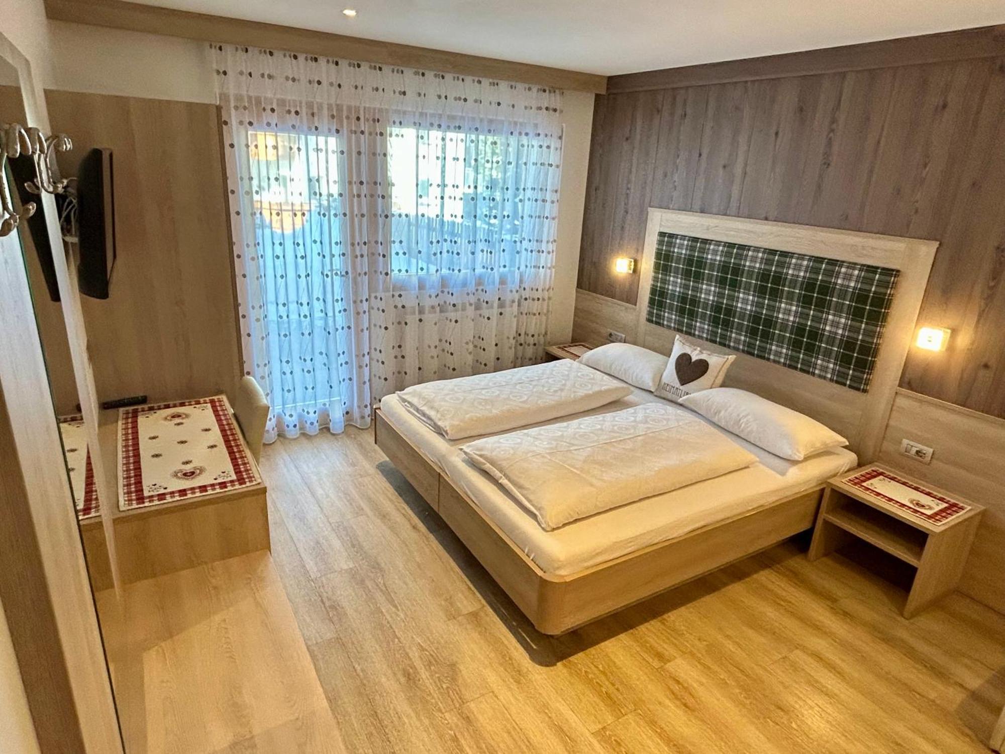 سيلفا دي فال جاردينا Residence Ravisa Dolomites المظهر الخارجي الصورة
